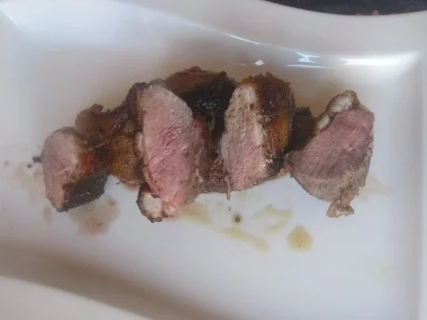 festliches Entenbrustfilet, rosa gegart bei Niedrigtemperatur - Rezept - Bild Nr. 7