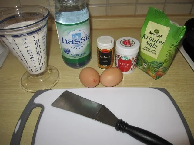 Rezept: Jägerschnitzel mit selbst geschabten Spätzle Bild Nr. 5 Jägerschnitzel mit selbst geschabten Spätzle - Rezept - Bild Nr. 5