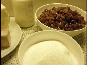 Rezept: Weihnachtsbäckerei: Stollen Bild Nr. 4 Weihnachtsbäckerei: Stollen - Rezept - Bild Nr. 4