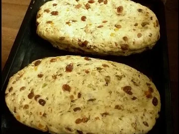 Rezept: Weihnachtsbäckerei: Stollen Bild Nr. 16 Weihnachtsbäckerei: Stollen - Rezept - Bild Nr. 16