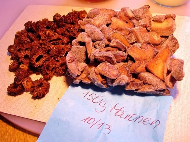 Rezept: Hähnchen-Unterschenkelchen in Morchel-Rahmsoße Bild Nr. 7 Hähnchen-Unterschenkelchen in Morchel-Rahmsoße - Rezept - Bild Nr. 7