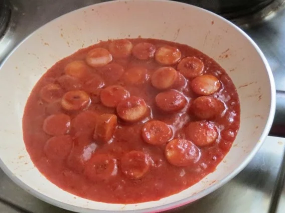 Kochen: Schnelle Currywurst - Rezept - Bild Nr. 2