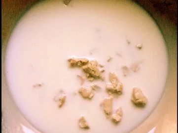 Rezept: Rote-Bete-Blini mit Balsamico-Zwiebeln und Ziegencreme Bild Nr. 2 Rote-Bete-Blini mit Balsamico-Zwiebeln und Ziegencreme - Rezept - Bild Nr. 2