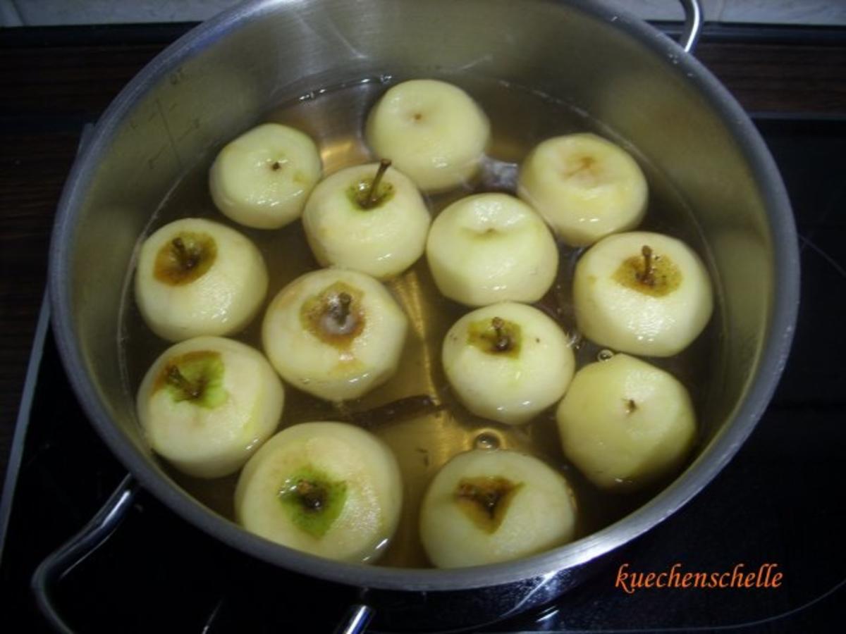 Dessert: Miniäpfel mit Vanillesoße - Rezept - Bild Nr. 2