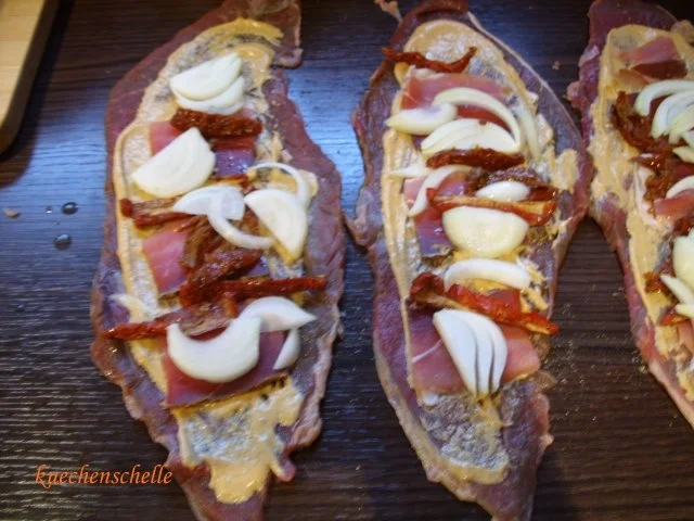 Rezept: Rouladen - mediteran gefüllt Bild Nr. 2 Rouladen - mediteran gefüllt - Rezept - Bild Nr. 2