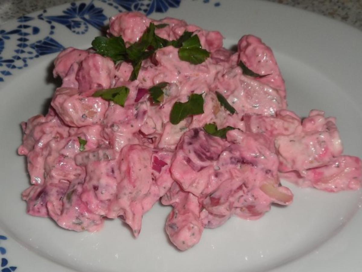 Fruchtiger Rote-Bete-Kartoffel-Salat mit Apfel und Schinken - Rezept
Eingereicht von Kochfee3131