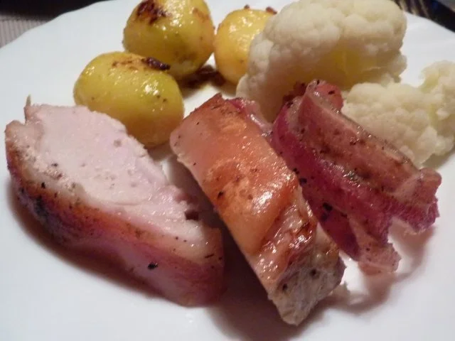 Fl:Schwein: Spanferkelrücken NT gegart - Rezept