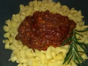 Rezept: Tofubolognese mit Dinkelknรถpfle Tofubolognese mit Dinkelknรถpfle - Rezept