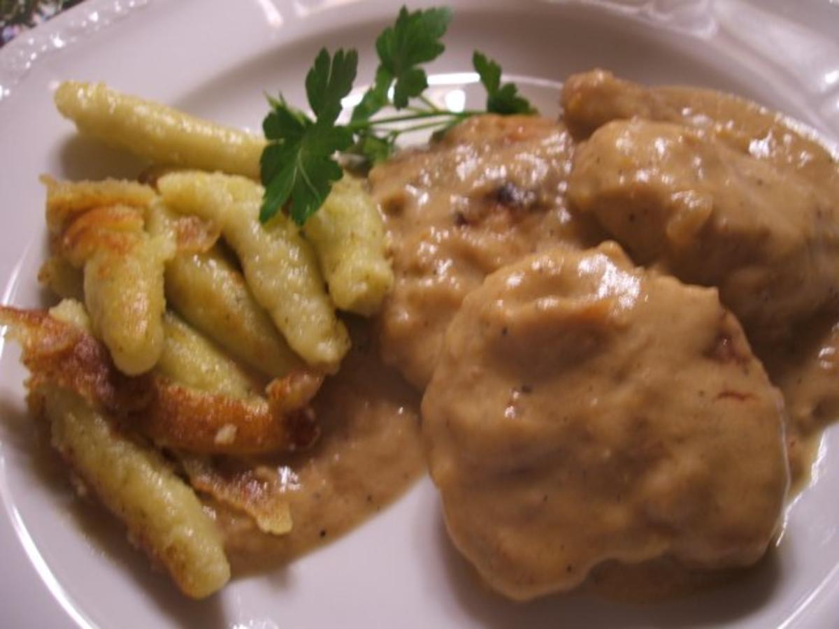 Fleisch: Zarte Schweinelende in Aprikosen-Senf-Soße - Rezept - kochbar.de