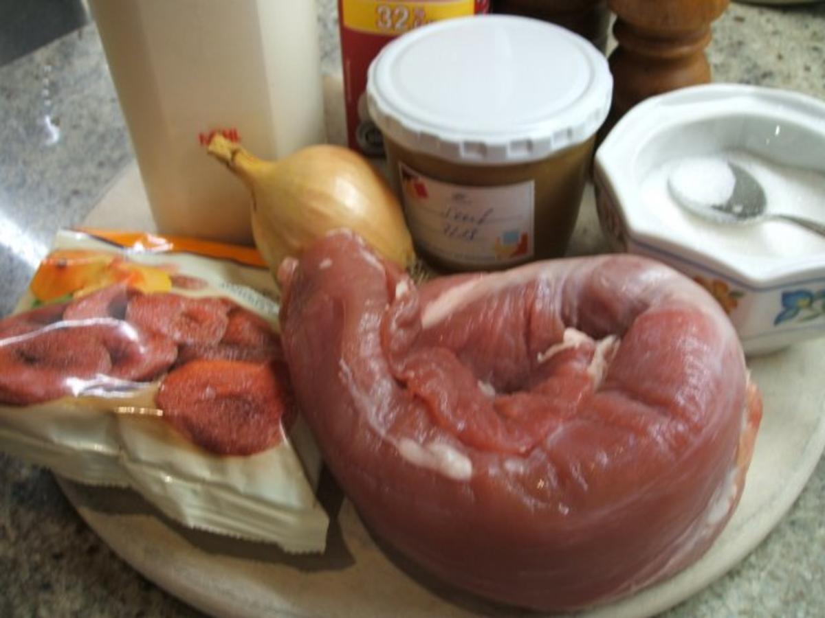 Fleisch: Zarte  Schweinelende in Aprikosen-Senf-Soße - Rezept - Bild Nr. 2