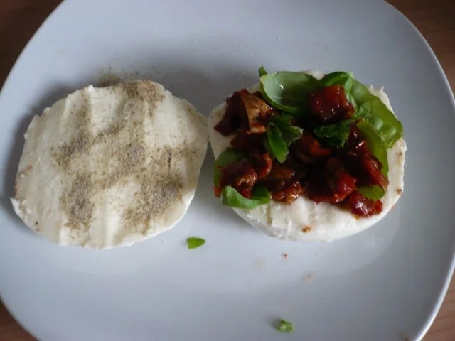 Rezept: Gefüllter Mozzarella Bild Nr. 3 Gefüllter Mozzarella - Rezept - Bild Nr. 3