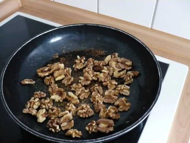 Rezept: Roquefort - Birnen - Kugeln Bild Nr. 2 Roquefort - Birnen - Kugeln - Rezept - Bild Nr. 2