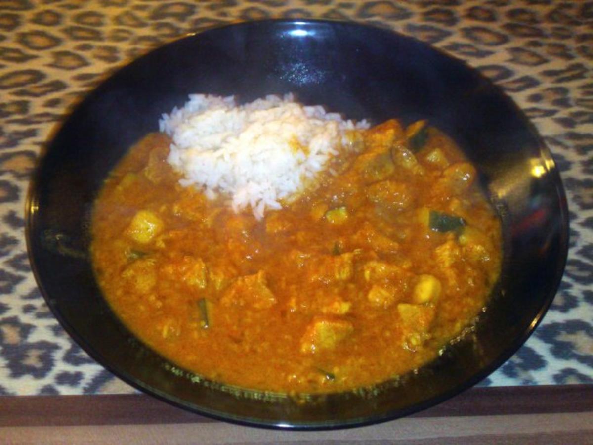Puten Curry Madras Art - einfach - 230 kcal/100g