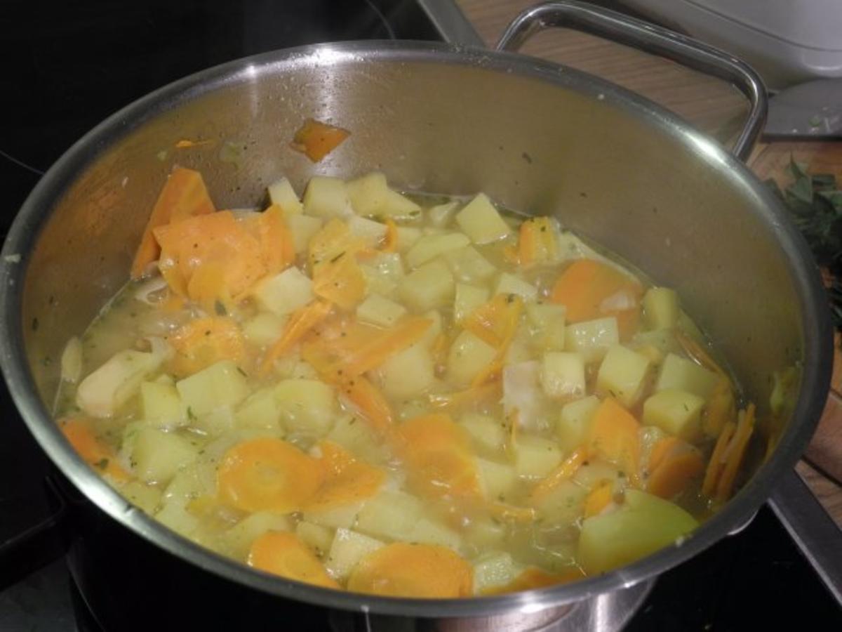 Vegan : Kartoffelsuppe mit Kohlrabiblättern - Rezept - Bild Nr. 6
