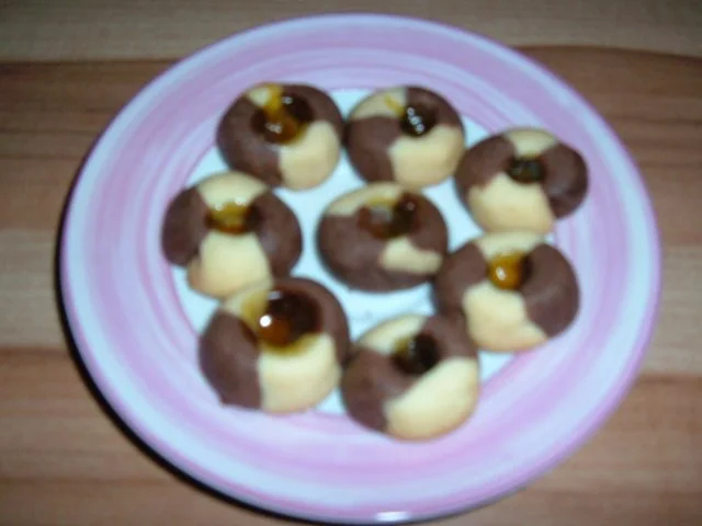 Schwarz -Weiße Husarenkrapferln - Rezept - Bild Nr. 7