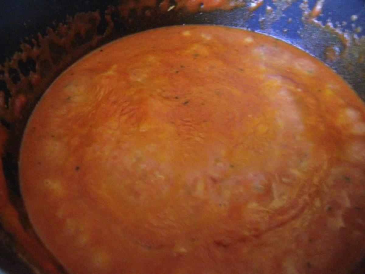 Hähnchenfilet in  Tomatensoße mit Mozzarella im Gemüsebett - Rezept - Bild Nr. 10