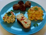 Orientalische Couscous-Rosinen-Hackbällchen - Rezept