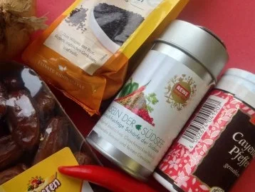 Curry Frischkäse-Dip mit Datteln - Rezept - Bild Nr. 3