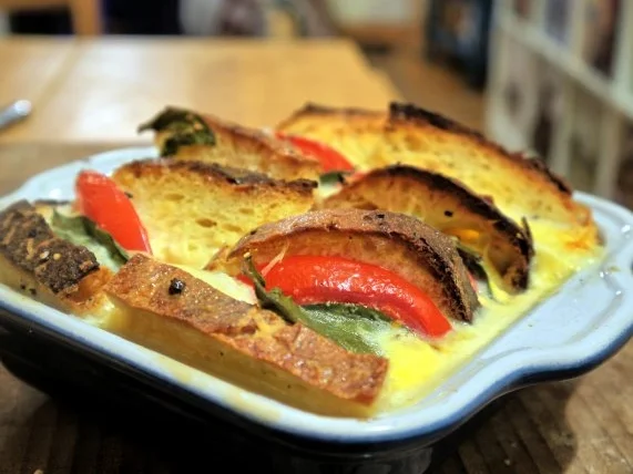 Rezept: Toskan(in)ischer Brotauflauf Toskan(in)ischer Brotauflauf - Rezept