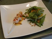 Avocado, Mozzarella, Mango Salat mit einem Sweet Chili Hähnchenspieß - Rezept