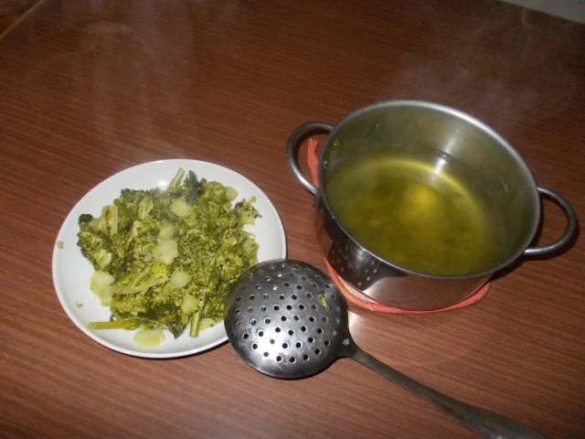 Rezept: Pasta Broccoli Bild Nr. 3 Pasta Broccoli - Rezept - Bild Nr. 3