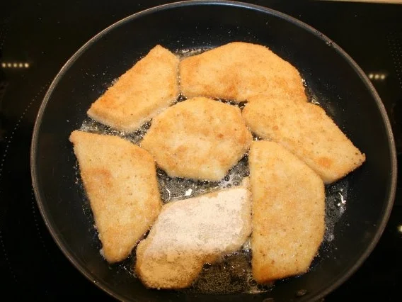 Sellerieschnitzel mit Kokoscurry - Ananassoße - Rezept - Bild Nr. 4