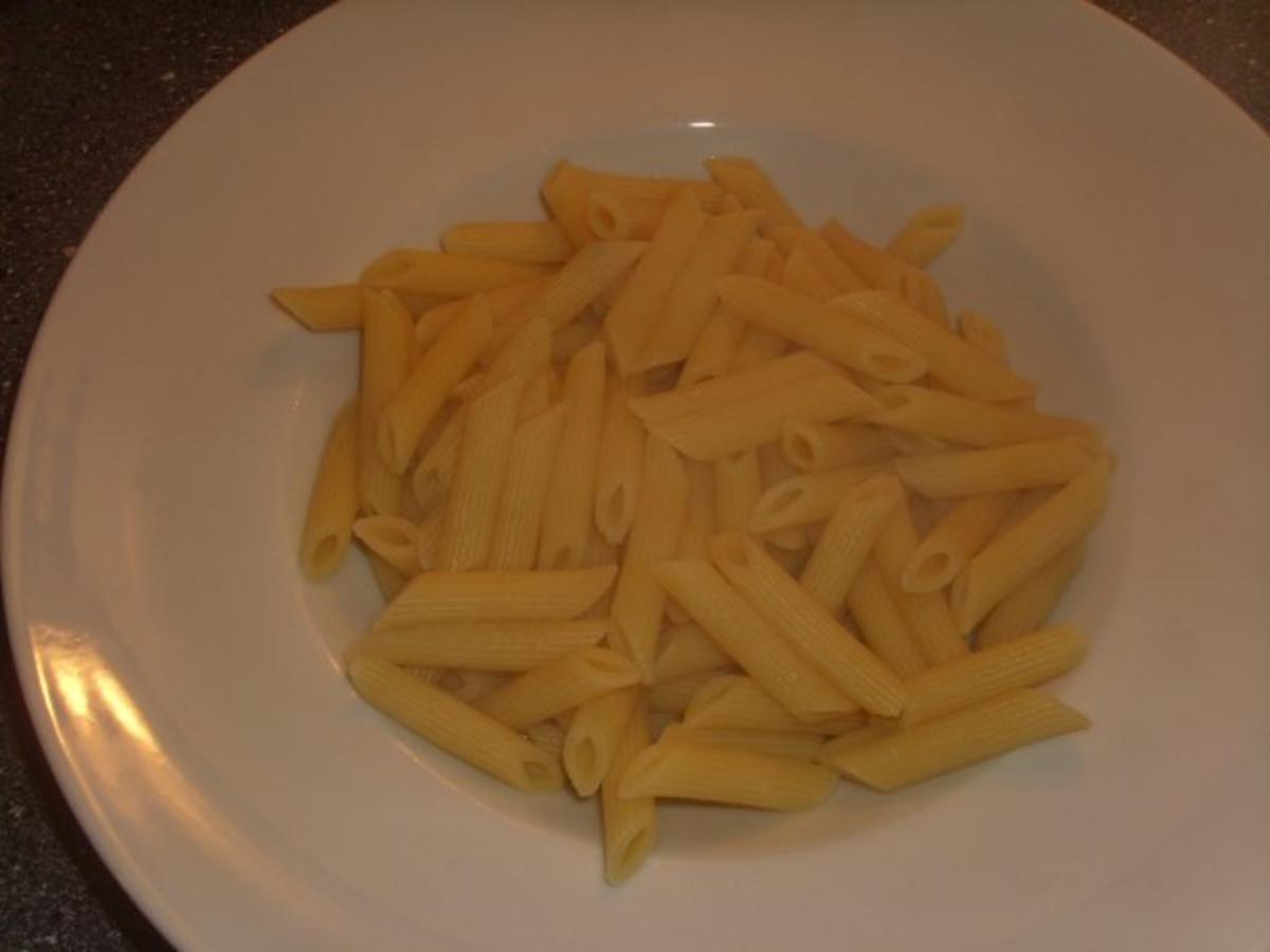 Pasta mit Spinat, Thunfisch und Krabben - Rezept - Bild Nr. 6