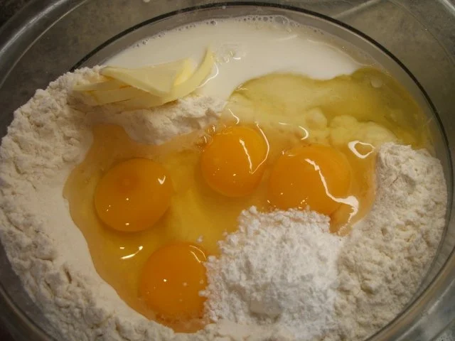 Backen: Saftiger  Apfel-Mohn-Gugelhupf - Rezept - Bild Nr. 3