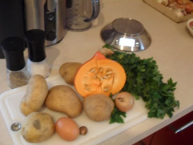 Kürbis-Kartoffel-Petersilien-Reibekuchen - Rezept - Bild Nr. 2