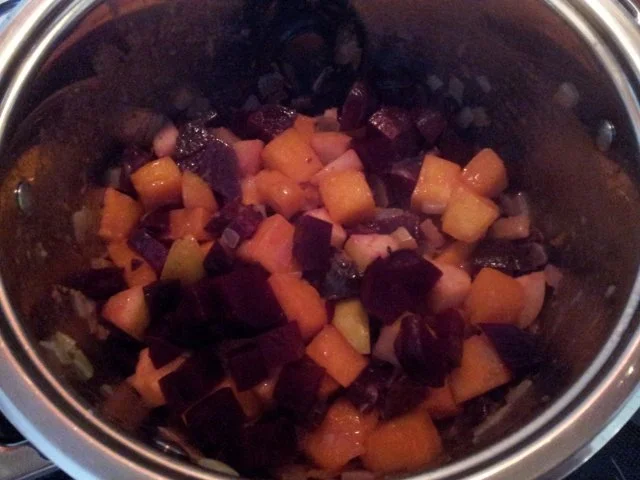 Rote Bete-Kürbissuppe - Rezept - Bild Nr. 5
