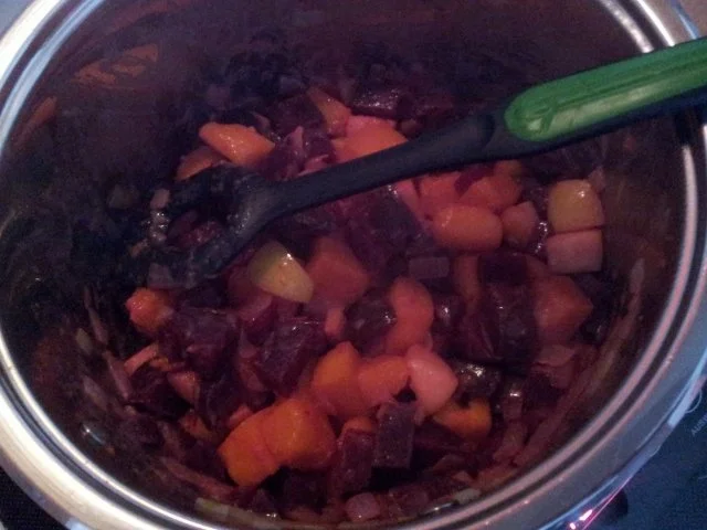 Rote Bete-Kürbissuppe - Rezept - Bild Nr. 7