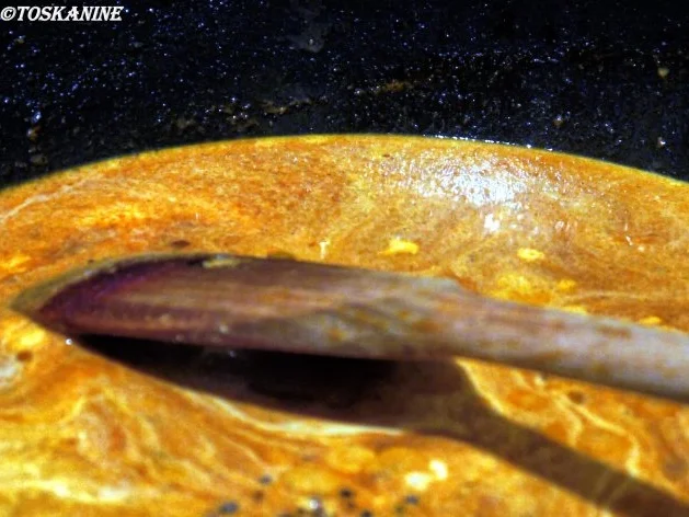 Hähnchengulasch "de la Vera" mit Vollkorn-Basmati-Reis und Pimentos de Padron - Rezept - Bild Nr. 8