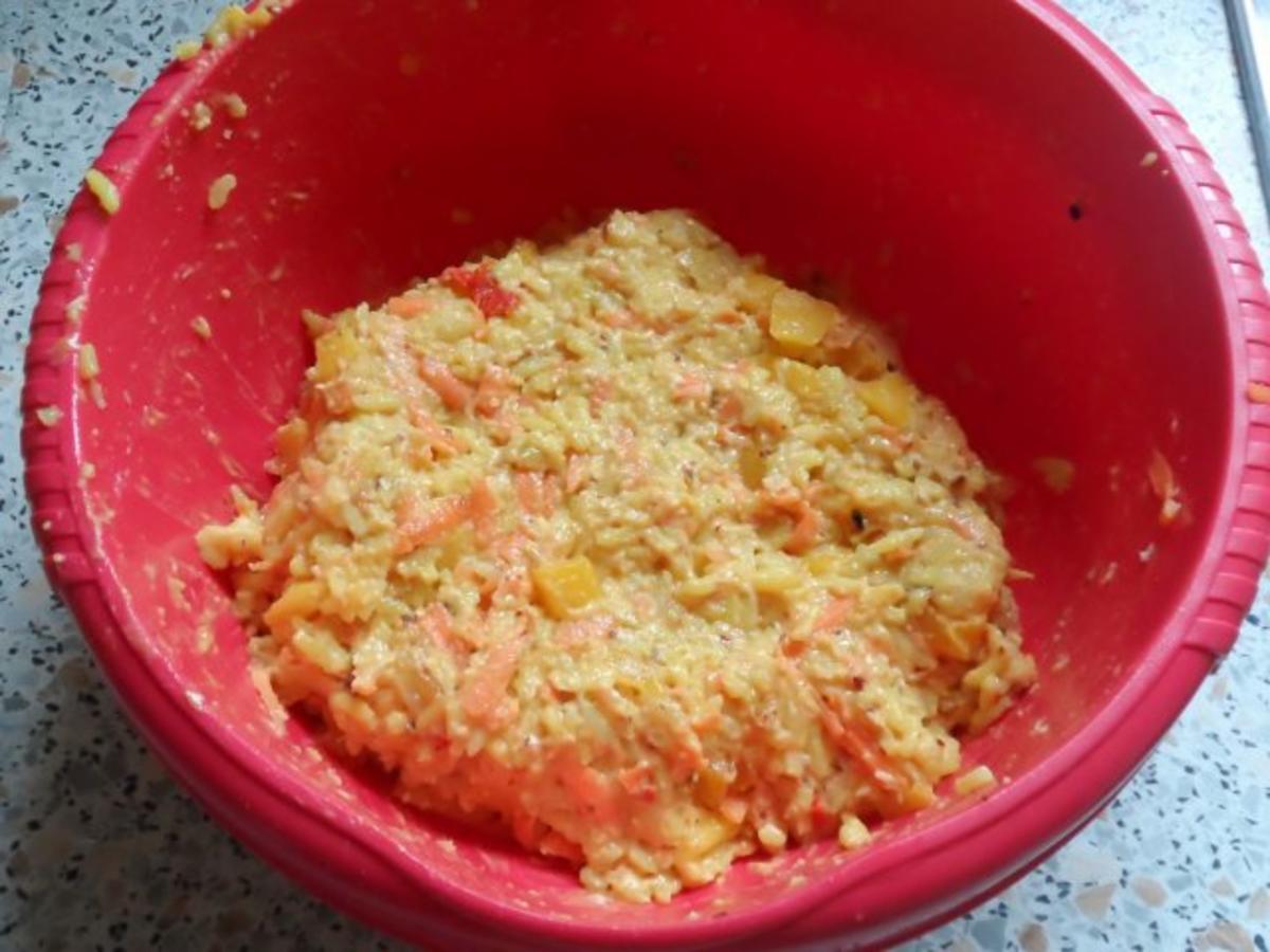 Resteküche: Knusprige Zitronen-Mango-Reis-Bratlinge mit einem Orangen-Erdnuss-Dip - Rezept - Bild Nr. 3