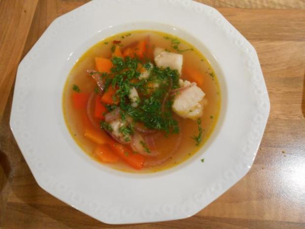 Schnelle Fischsuppe mit Gemüse - Rezept - kochbar.de