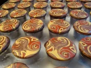 Rezept: Alkoholische Pralinen, mit Grand Marnier,Rum od.Irischem Kaffee Alkoholische Pralinen, mit Grand Marnier,Rum od.Irischem Kaffee - Rezept