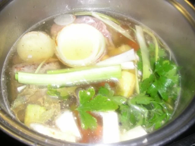 A guate Suppn braucht der Mensch - Rezept - Bild Nr. 3