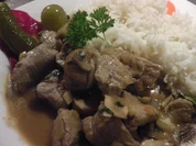 Pfandl-Geschnetzeltes vom Schweinefilet "Jäger Art" - Rezept