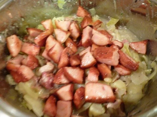 Rezept: Omas Deftiger Weißkohl-Eintopf Bild Nr. 6 Omas Deftiger Weißkohl-Eintopf - Rezept - Bild Nr. 6