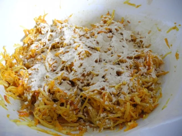 Rezept: Vegan : Kürbis - Kartoffel - Rösti dazu grünen Salat Bild Nr. 9 Vegan : Kürbis - Kartoffel - Rösti dazu grünen Salat - Rezept - Bild Nr. 9