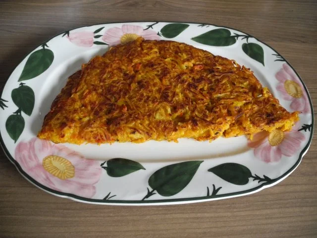 Rezept: Vegan : Kürbis - Kartoffel - Rösti dazu grünen Salat Bild Nr. 2 Vegan : Kürbis - Kartoffel - Rösti dazu grünen Salat - Rezept - Bild Nr. 2