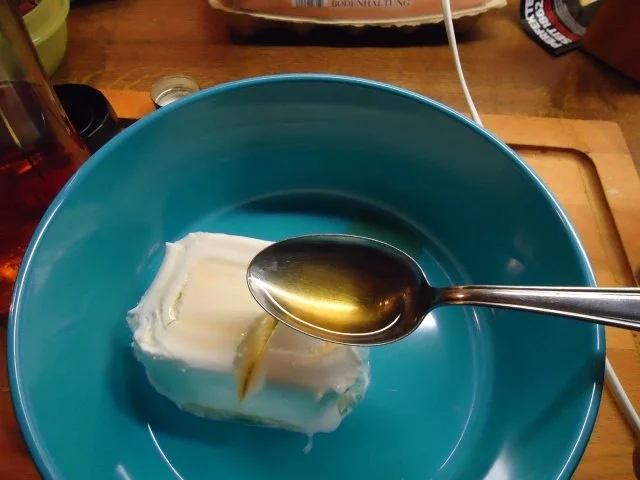 Amaretto Quark-Creme mit Beeren - Rezept - Bild Nr. 4