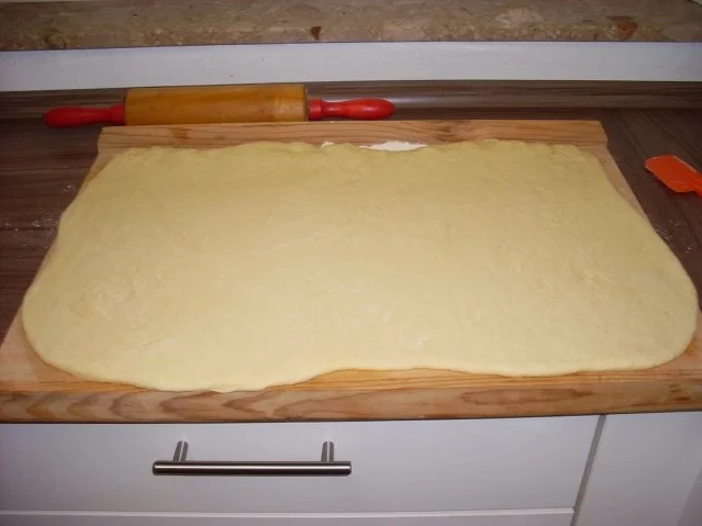 Rezept: Hefe-Quark-Zopf gefüllt Bild Nr. 3 Hefe-Quark-Zopf gefüllt - Rezept - Bild Nr. 3