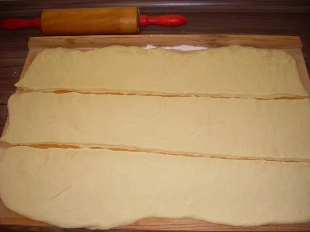 Rezept: Hefe-Quark-Zopf gefüllt Bild Nr. 4 Hefe-Quark-Zopf gefüllt - Rezept - Bild Nr. 4