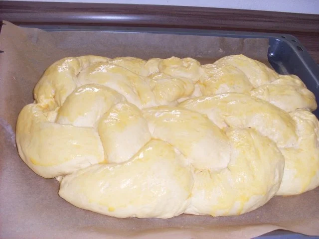 Rezept: Hefe-Quark-Zopf gefüllt Bild Nr. 9 Hefe-Quark-Zopf gefüllt - Rezept - Bild Nr. 9