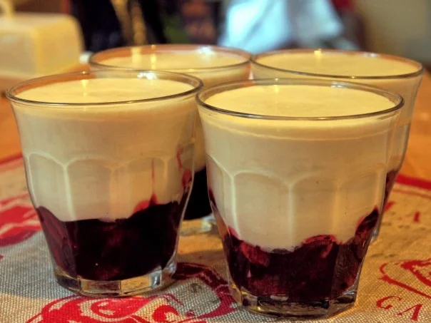 Tonka-Creme auf Gewürzkirschen - Rezept - Bild Nr. 13