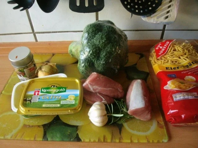 Rezept: Geschnetzeltes vom Filet mit Broccoligemüse Bild Nr. 2 Geschnetzeltes vom Filet mit Broccoligemüse - Rezept - Bild Nr. 2