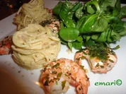 Rezept: Orientalische Pasta in Hummus Sauce & Riesen Garnelen Orientalische Pasta in Hummus Sauce & Riesen Garnelen - Rezept