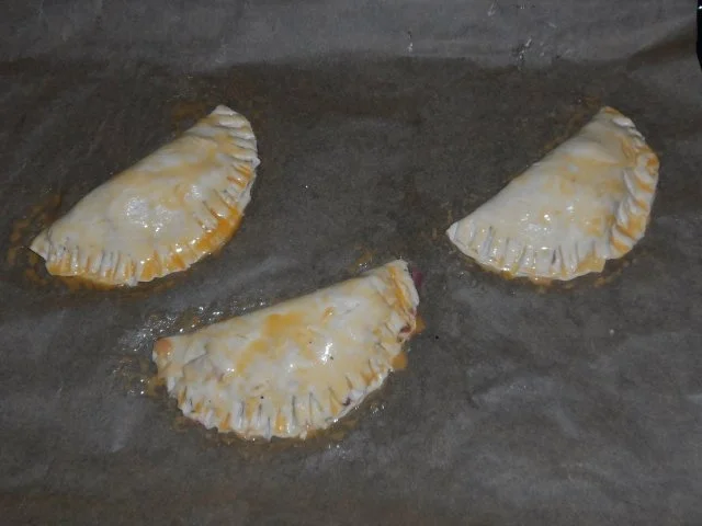 Abendessen/Vorspeise: Blätterteigtaschen mit Birnen-Cranberry-Füllung und Gorgonzola - Rezept - Bild Nr. 15