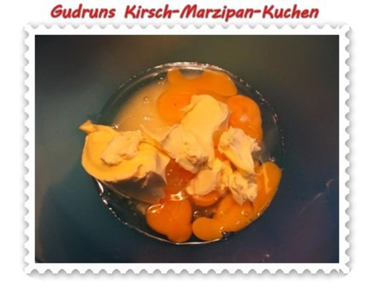 Kuchen: Kirsch-Marzipan-Kuchen - Rezept - Bild Nr. 5