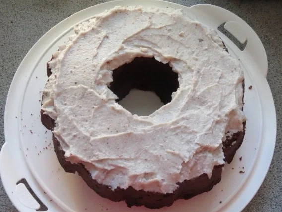 Backen: Gefüllter Schokoladenkuchen - Rezept - Bild Nr. 4